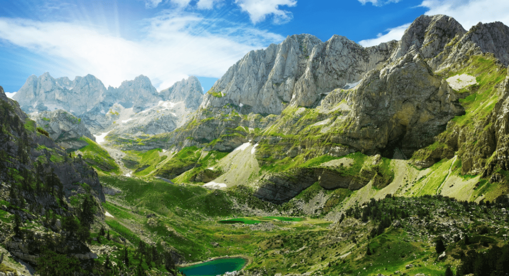 Montagnes Maudites