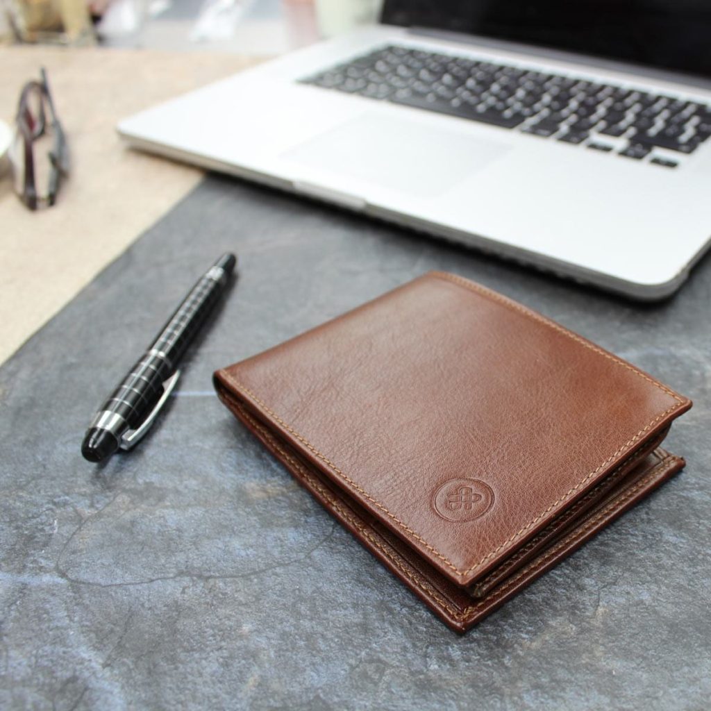 portefeuille cuir marron