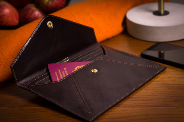 Pochette à documents de voyage en cuir Ortona