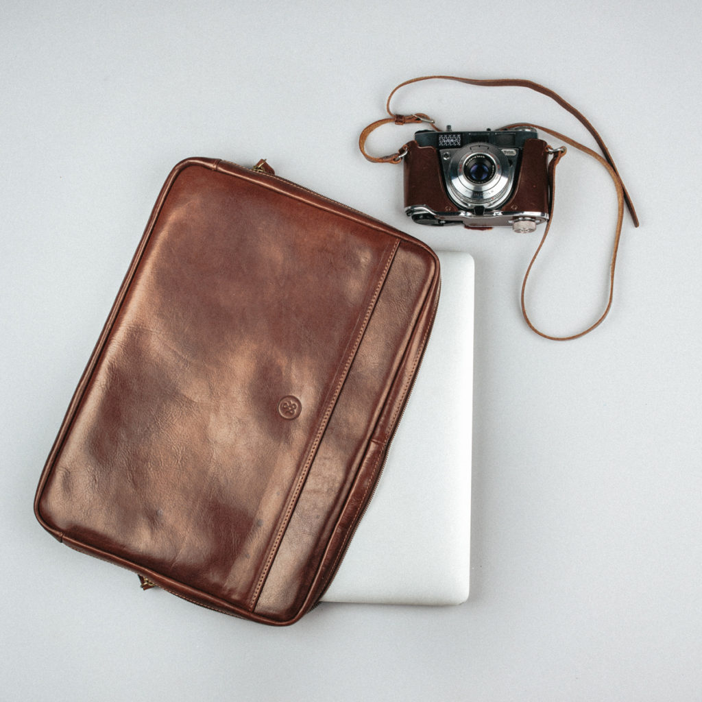 Pochette ordinateur et tablette en cuir