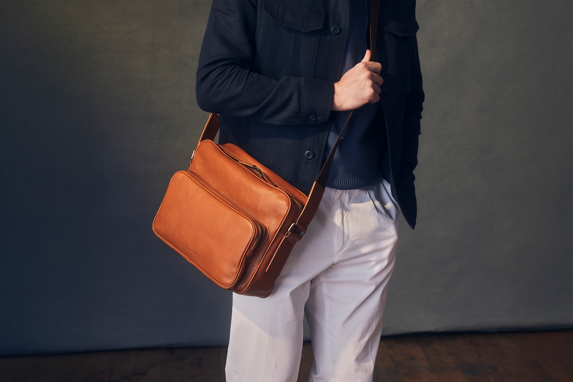 Luxury leather soft grain shoulder bag